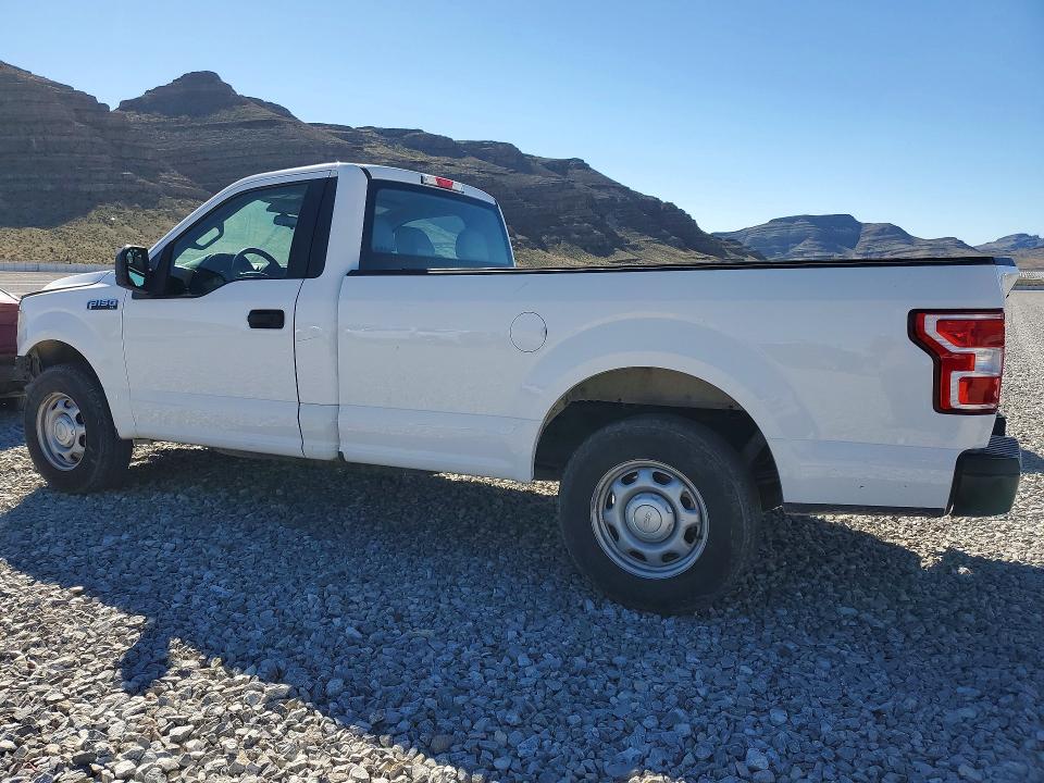 Photo 2 from auction – 2018 FORD F150 with VIN 1FTMF1CB5JKE82313