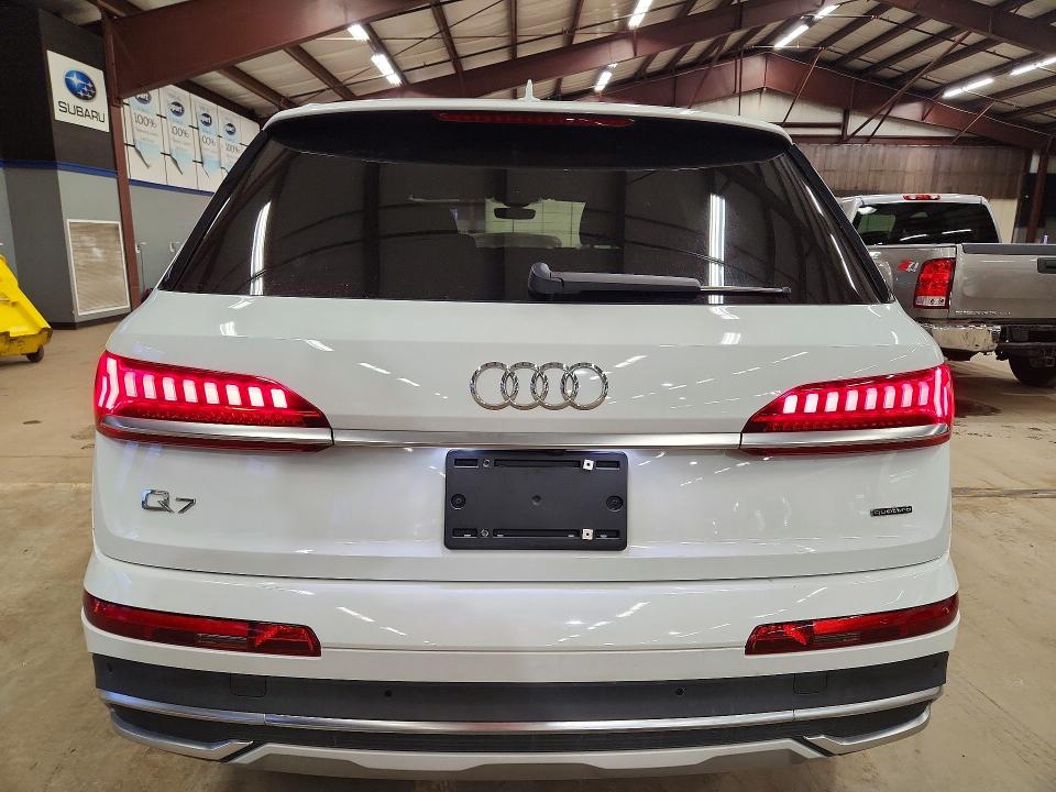Photo 6 from auction – 2021 AUDI Q7 with VIN WA1AXAF77MD025738
