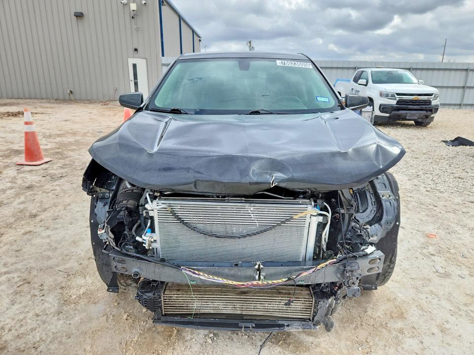 Photo 5 from auction – 2019 CHEVROLET EQUINOX with VIN 2GNAXKEV7K6152682
