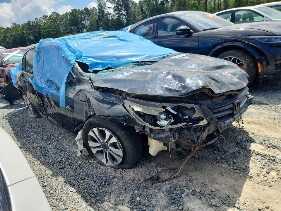 Photo 4 from auction – 2014 HONDA ACCORD with VIN 1HGCR2F33EA027311