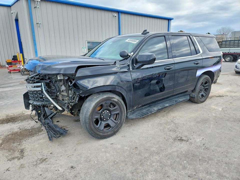 CHEVROLET TAHOE 2022 with VIN 1GNSCLED2NR245504 - Photo from auction