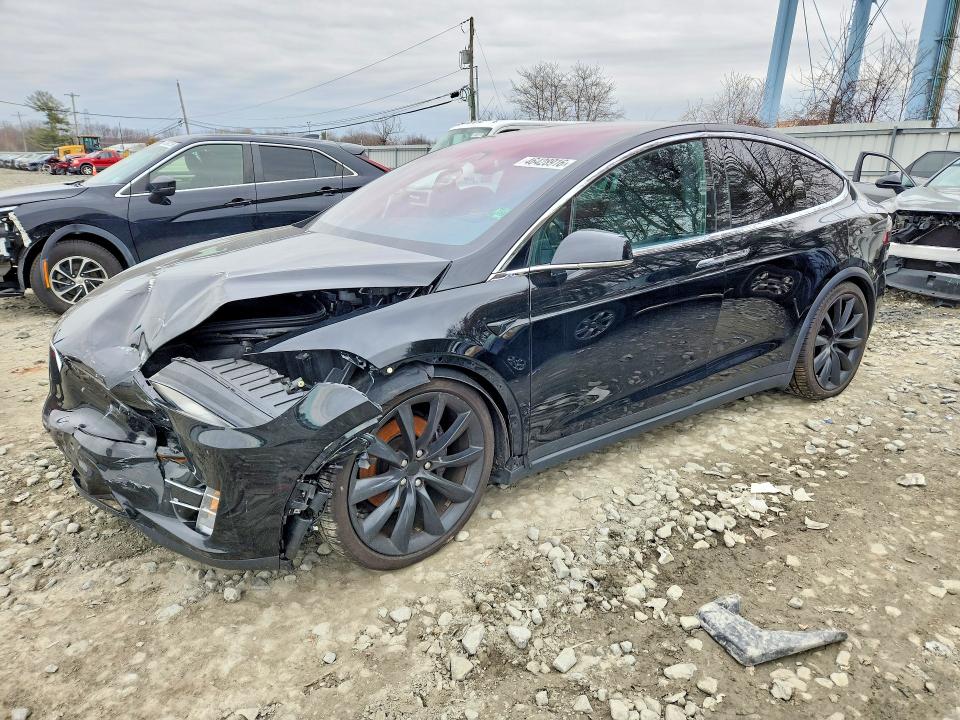 TESLA MODEL X 2020 with VIN 5YJXCBE24LF298229 - Photo from auction