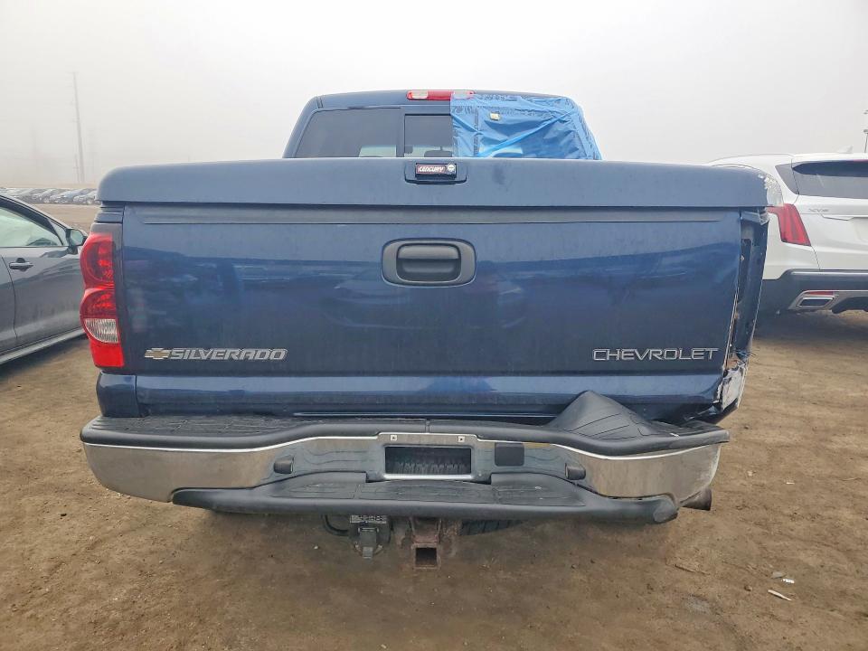 Photo 6 from auction – 2005 CHEVROLET SILVERADO with VIN 2GCEK13T151329815