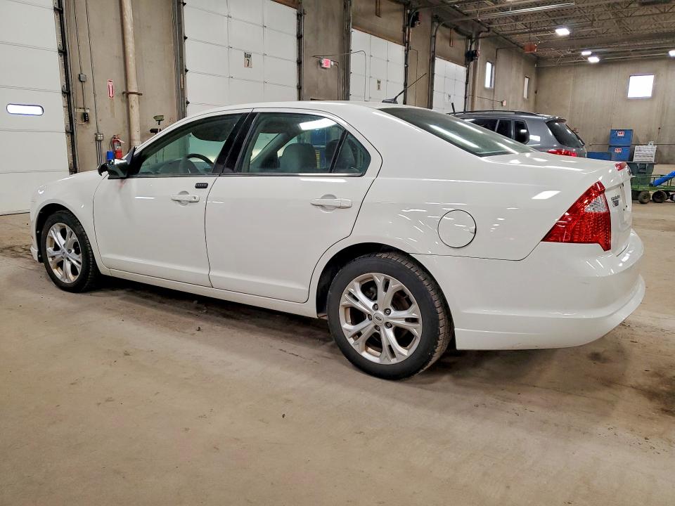 Photo 2 from auction – 2012 FORD FUSION with VIN 3FAHP0HA2CR372770