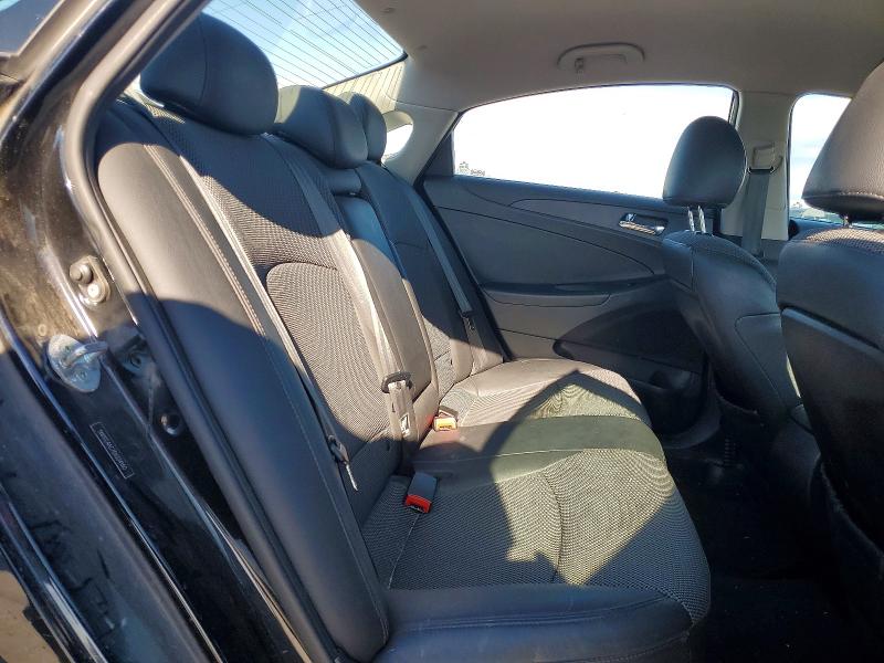 Photo 10 from auction – 2012 HYUNDAI SONATA with VIN 5NPEC4AC7CH334160