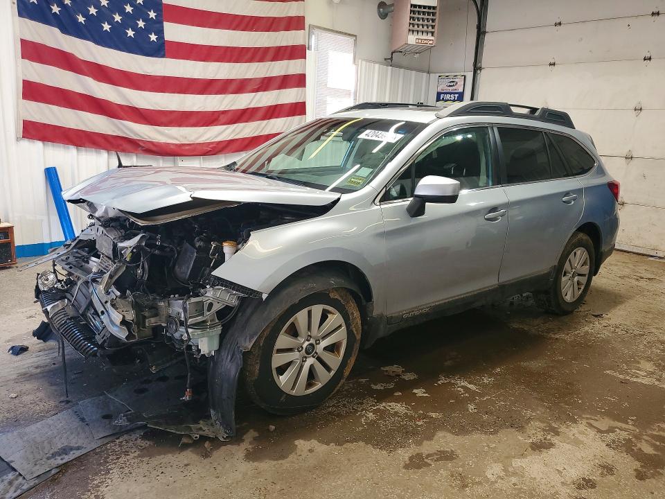 SUBARU OUTBACK 2015 with VIN 4S4BSACC1F3339870 - Photo from auction
