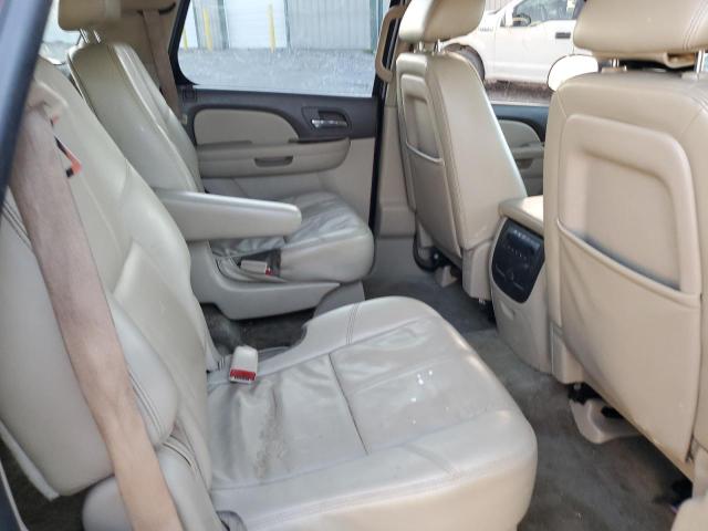 Photo 11 from auction – 2010 CHEVROLET TAHOE with VIN 1GNUKBE04AR114118