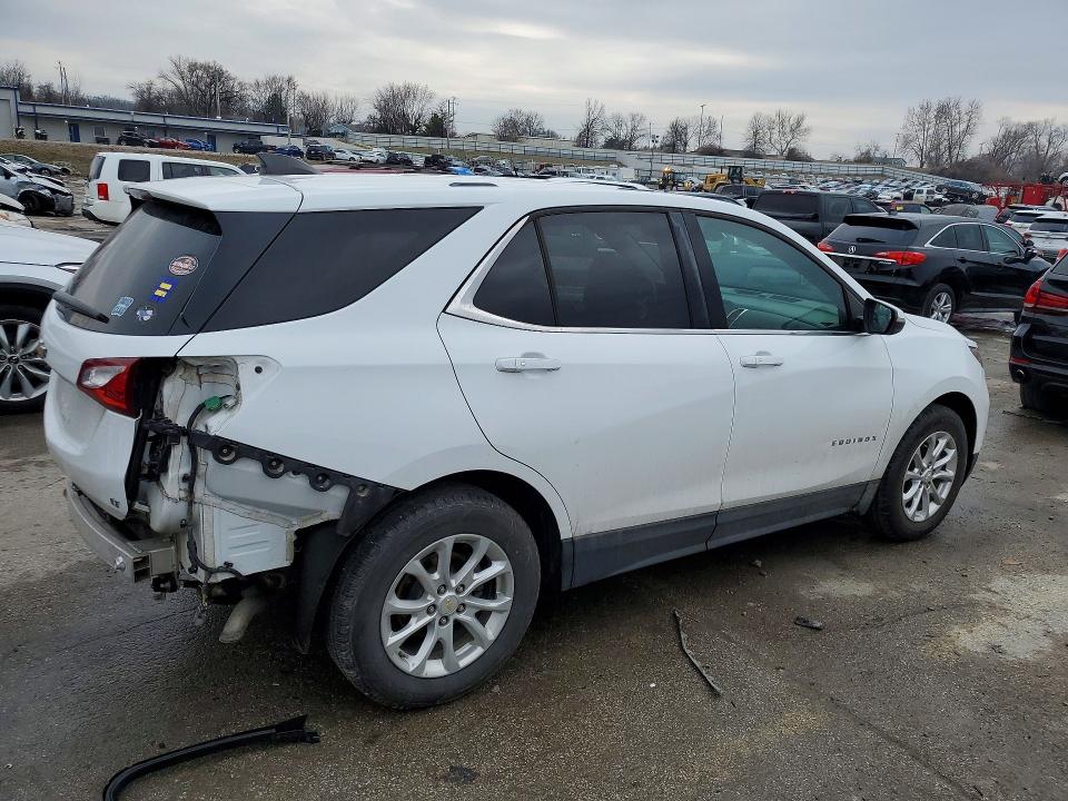Photo 3 from auction – 2018 CHEVROLET EQUINOX with VIN 2GNAXJEV5J6280766