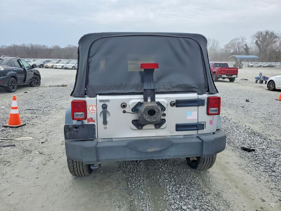 Photo 6 from auction – 2011 JEEP WRANGLER with VIN 1J4AA2D19BL529605
