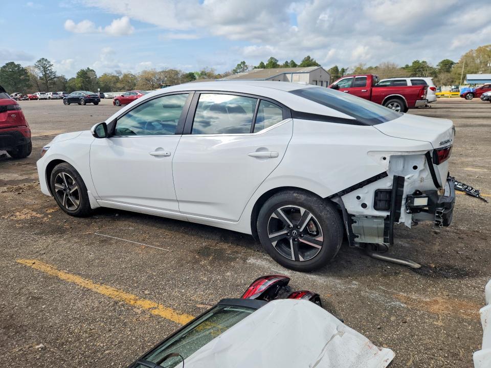 Photo 2 from auction – 2025 NISSAN SENTRA with VIN 3N1AB8CV8SY209616