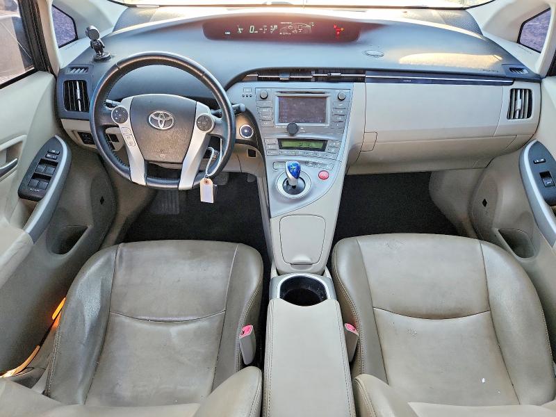 Photo 8 from auction – 2013 TOYOTA PRIUS with VIN JTDKN3DU2D5549684