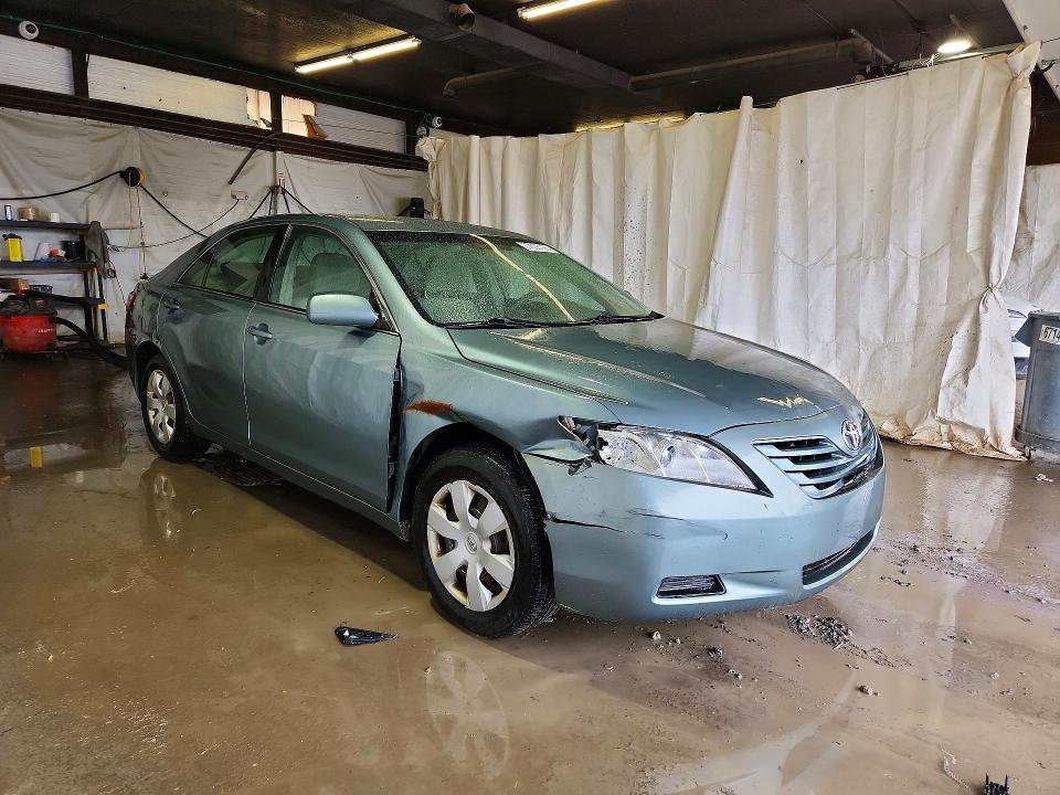 Photo 4 from auction – 2007 TOYOTA CAMRY with VIN 4T1BE46KX7U700052