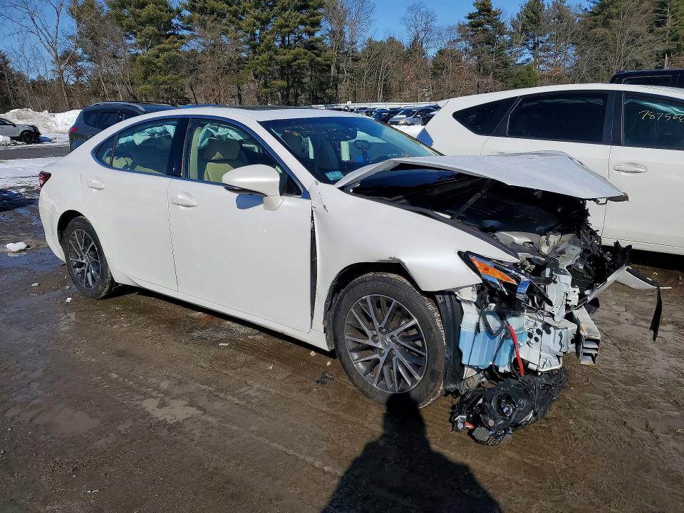 Photo 4 from auction – 2016 LEXUS ES with VIN JTHBK1GG8G2242575