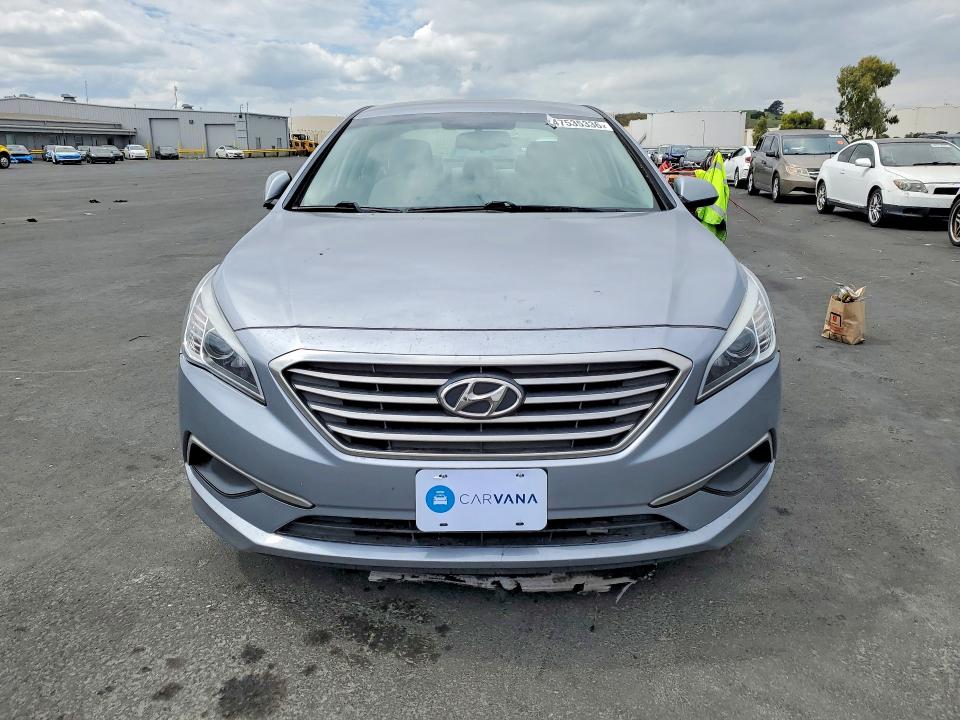 Photo 5 from auction – 2016 HYUNDAI SONATA with VIN 5NPE24AF2GH363021