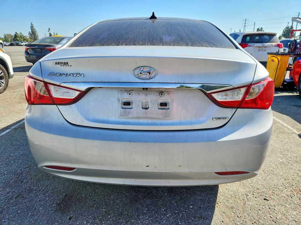 Photo 6 from auction – 2013 HYUNDAI SONATA with VIN 5NPEC4AC0DH662067