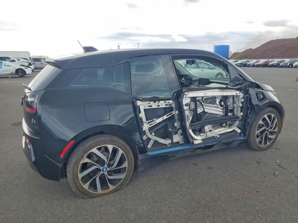 Photo 3 from auction – 2017 BMW I3 with VIN WBY1Z8C3XHV894827