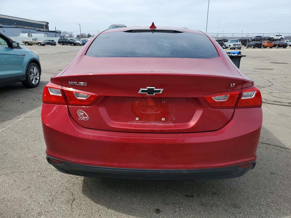 Photo 6 from auction – 2016 CHEVROLET MALIBU with VIN 1G1ZE5ST7GF173446