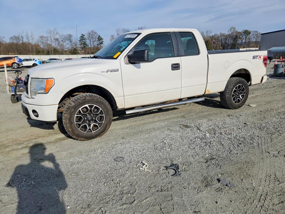 2014 FORD F150 - Търг №45758896