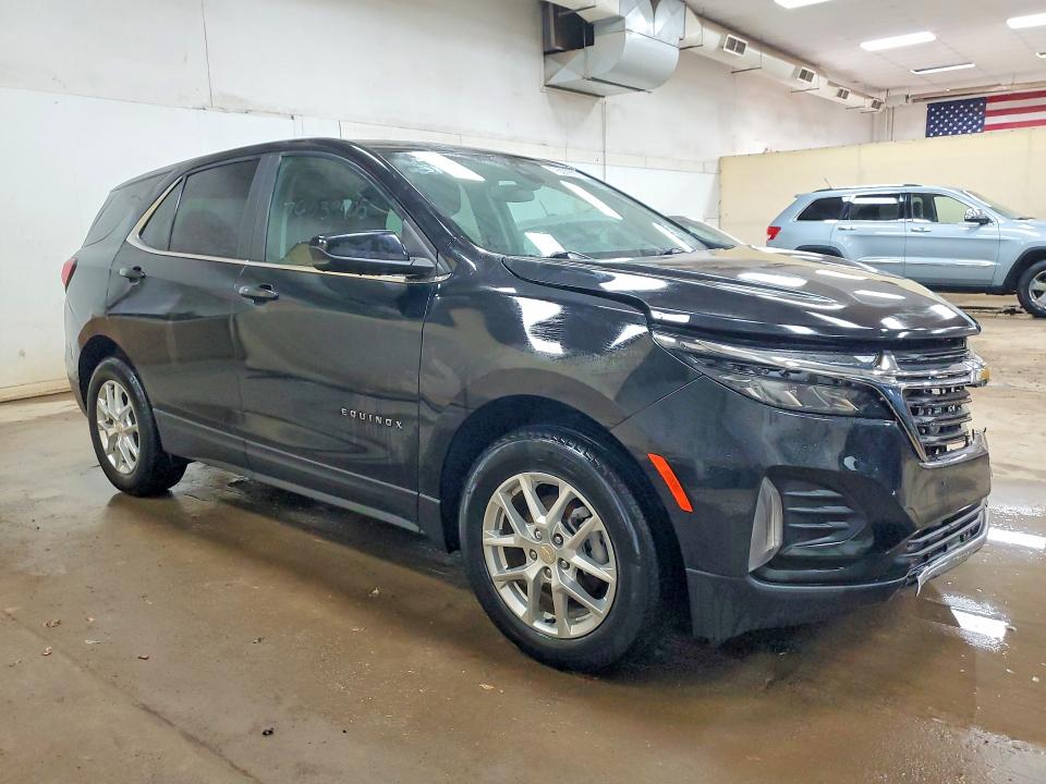 Photo 4 from auction – 2024 CHEVROLET EQUINOX with VIN 3GNAXKEG4RL252584