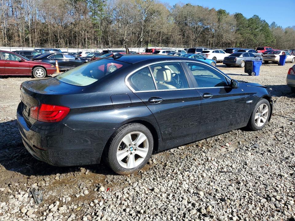 Photo 3 from auction – 2013 BMW 528 with VIN WBAXH5C57DD112348