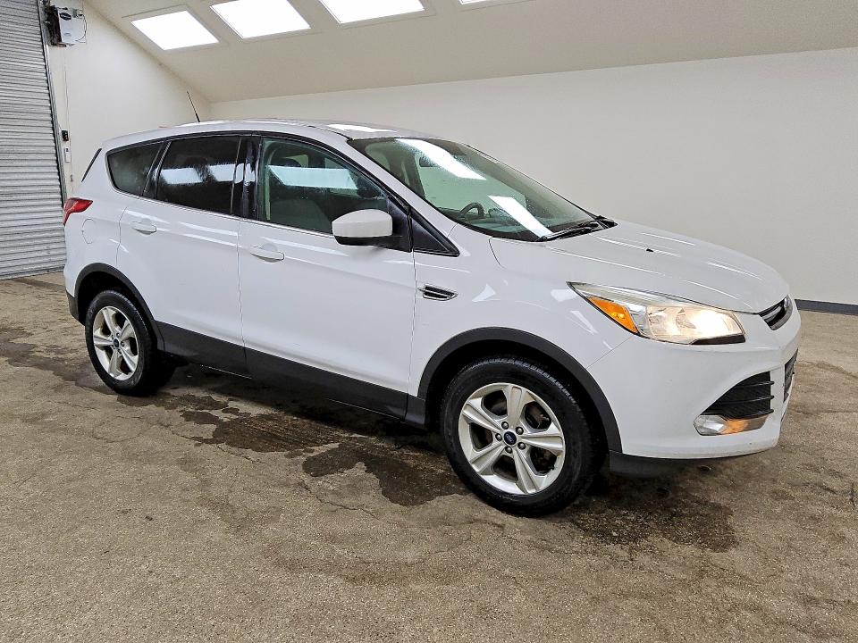 Фото 4 с аукциона – 2016 FORD ESCAPE с VIN 1FMCU9GX3GUC89334