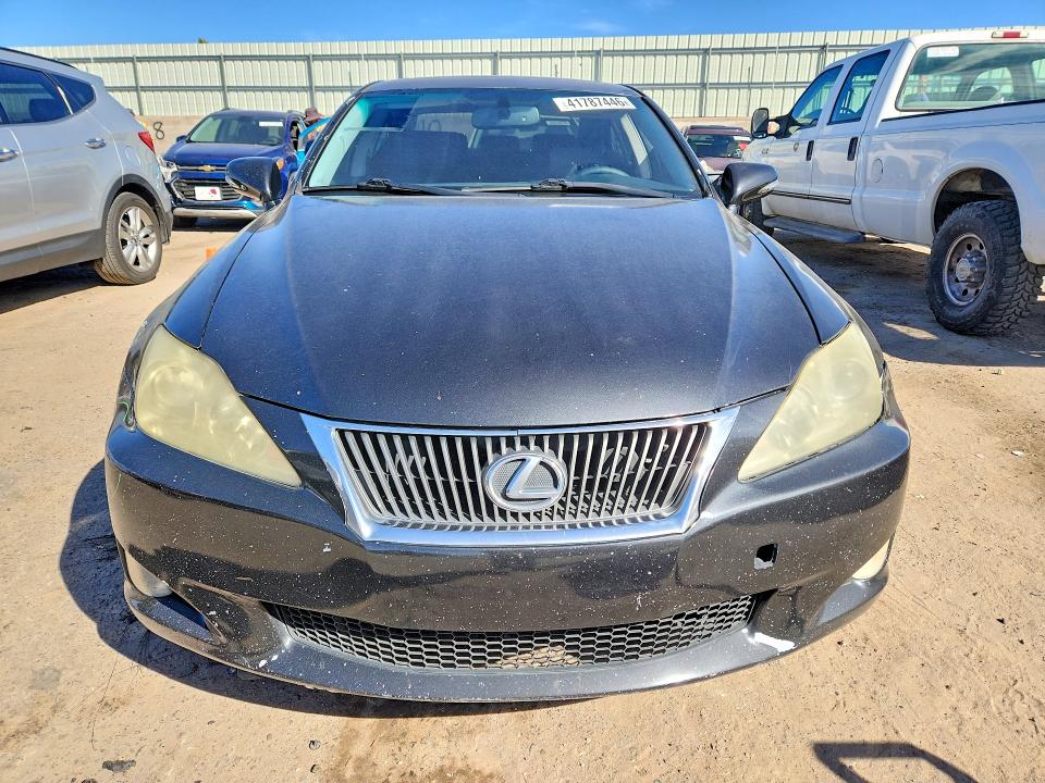 Photo 5 from auction – 2010 LEXUS IS with VIN JTHBF5C22A5109760
