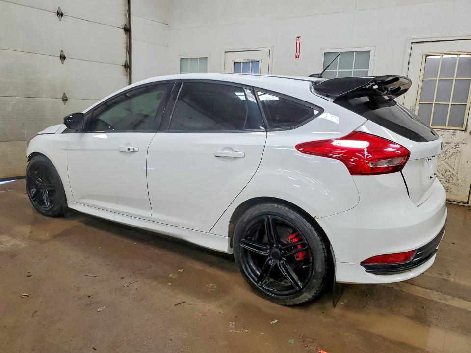 Photo 2 from auction – 2017 FORD FOCUS with VIN 1FADP3L99HL204479