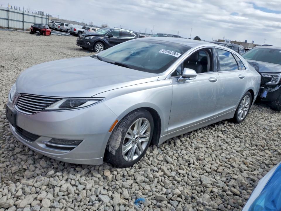 LINCOLN MKZ 2016 with VIN 3LN6L2G95GR601735 - Photo from auction