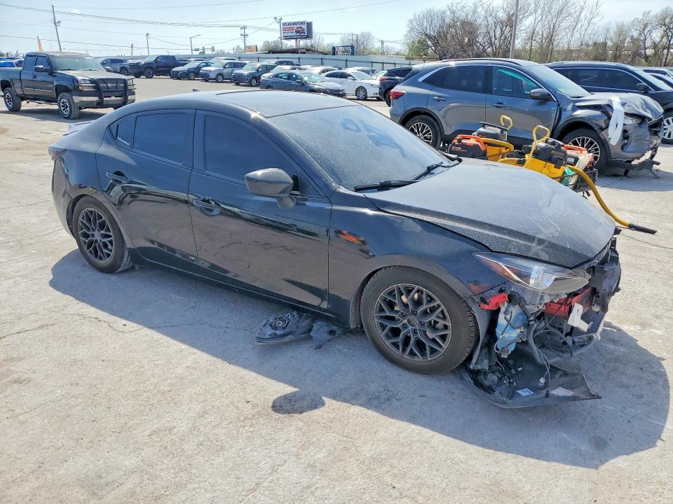 Снимка 4 от търг – 2015 MAZDA 3 с VIN JM1BM1W78F1233344