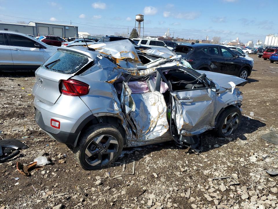 Photo 3 from auction – 2025 HYUNDAI VENUE with VIN KMHRC8A3XSU409393