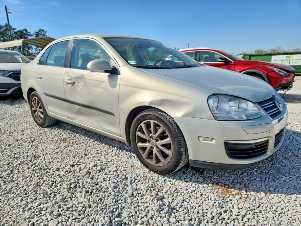 Photo 4 from auction – 2010 VOLKSWAGEN JETTA with VIN 3VWRX7AJ6AM058323