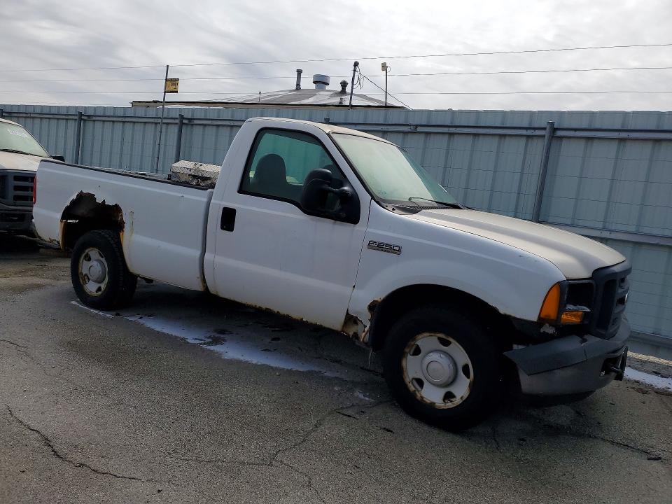 Photo 4 from auction – 2006 FORD F250 with VIN 1FTNF20546EA43604