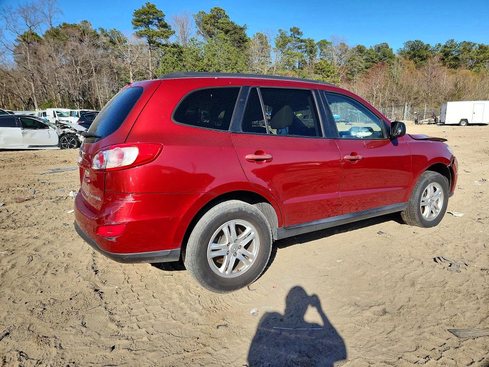Photo 3 from auction – 2010 HYUNDAI SANTA FE with VIN 5NMSG3AB1AH359106