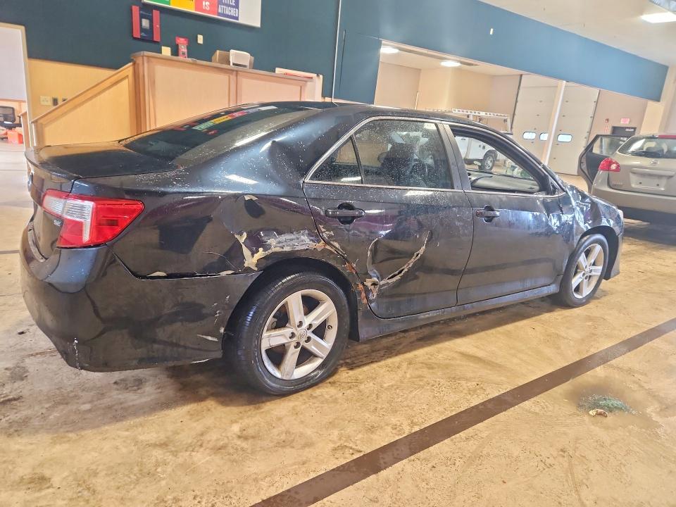Photo 3 from auction – 2014 TOYOTA CAMRY with VIN 4T1BF1FK0EU390793