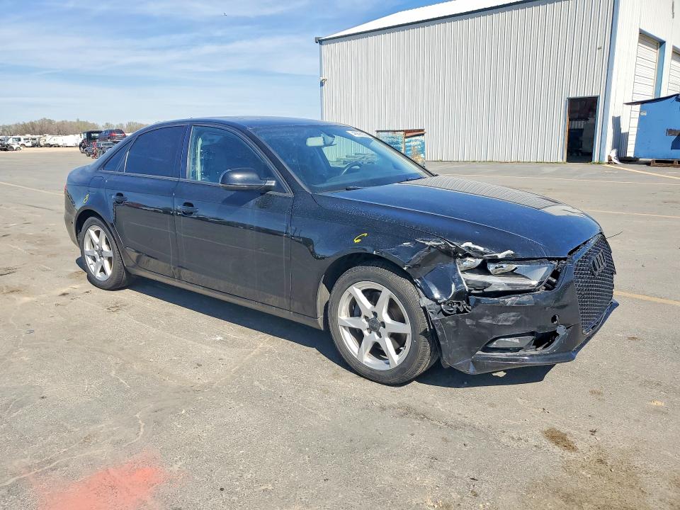 Photo 4 from auction – 2014 AUDI A4 with VIN WAUBFAFL2EN004363
