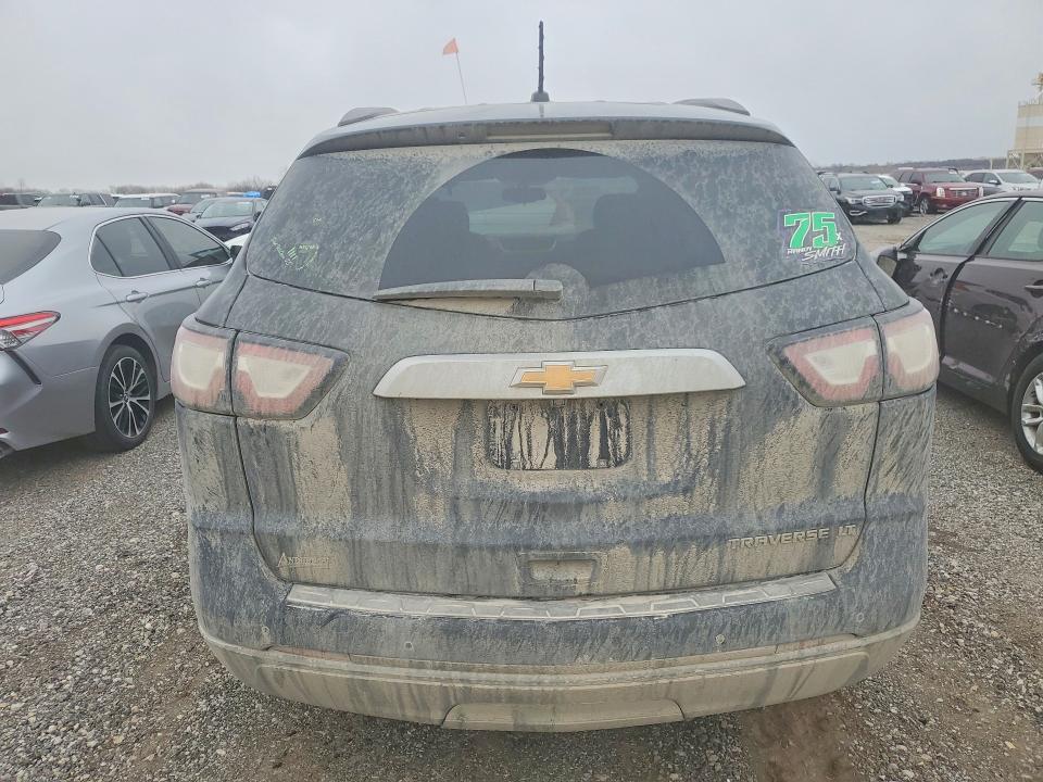 Photo 6 from auction – 2015 CHEVROLET TRAVERSE with VIN 1GNKRGKD5FJ200759