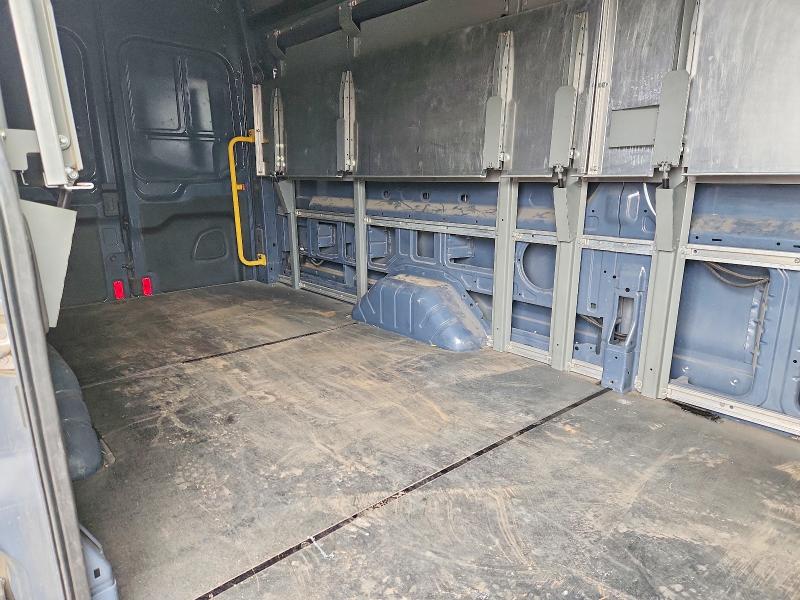 Photo 10 from auction – 2020 FORD TRANSIT with VIN 1FTBR3X86LKA47778