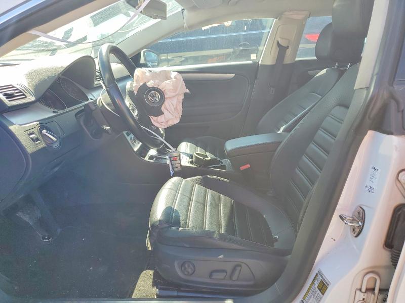 Photo 7 from auction – 2014 VOLKSWAGEN CC with VIN WVWBP7ANXEE508204