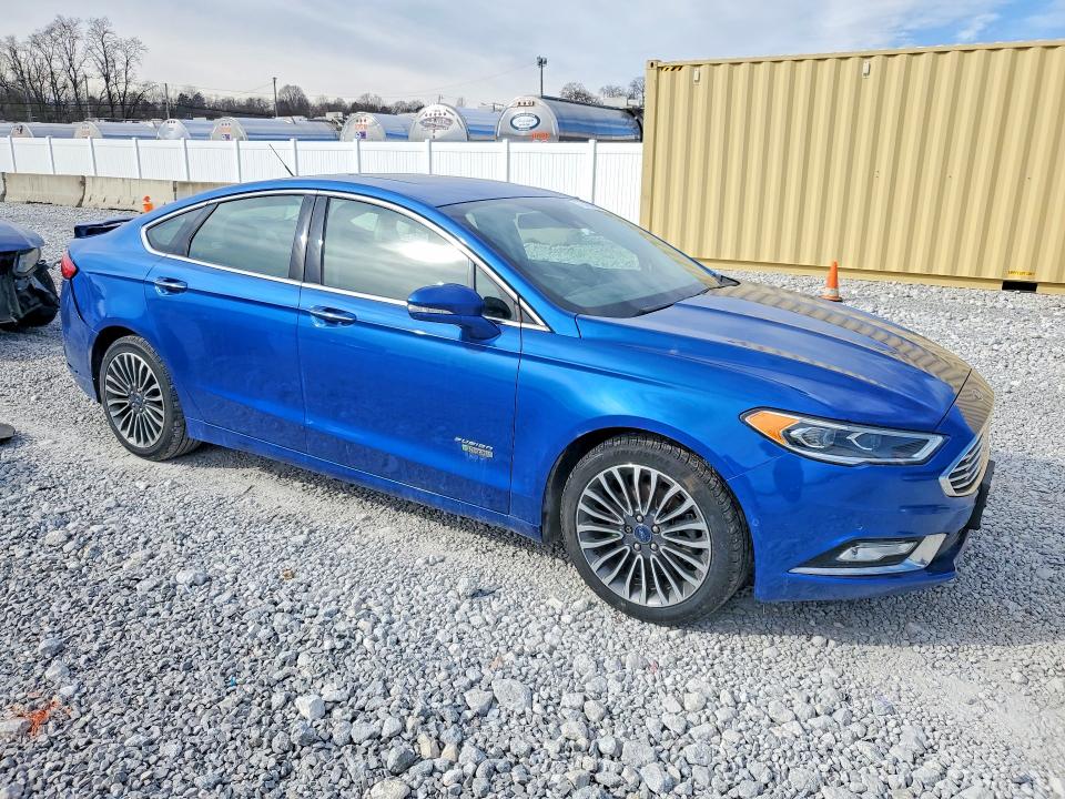 Photo 4 from auction – 2017 FORD FUSION with VIN 3FA6P0SU4HR191624