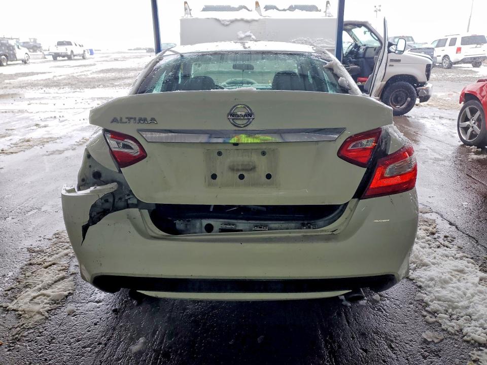 Photo 6 from auction – 2017 NISS ALTIMA with VIN 1N4AL3AP2HC185807