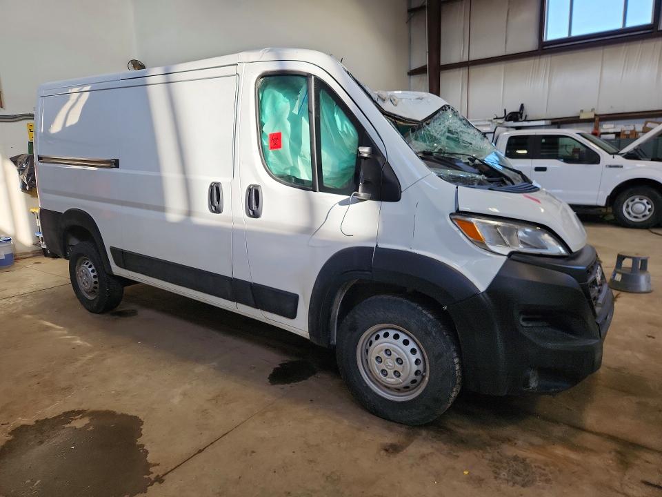 Photo 4 from auction – 2024 RAM PROMASTER 2500 with VIN 3C6LRVVG0RE137019