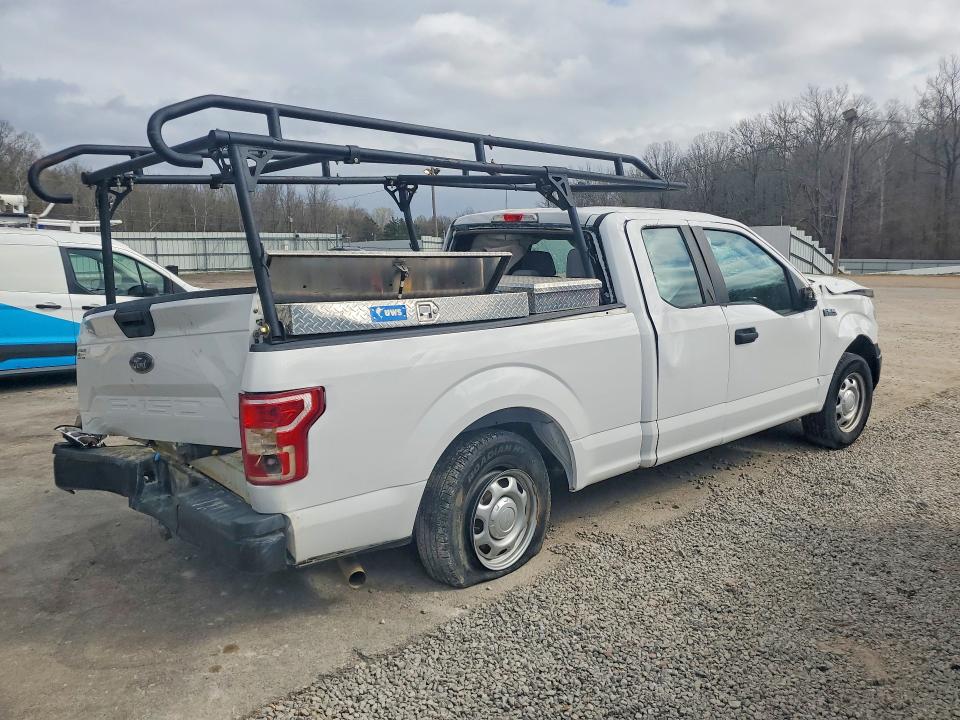 Photo 3 from auction – 2018 FORD F150 with VIN 1FTEX1C59JFB33210