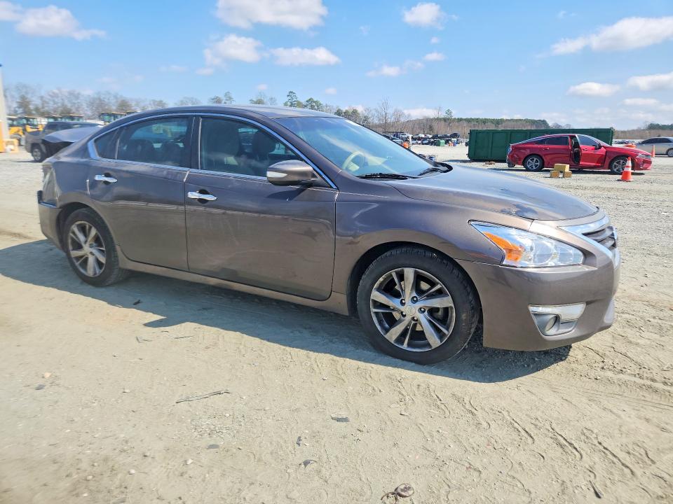 Photo 4 from auction – 2013 NISSAN ALTIMA with VIN 1N4AL3AP8DN472986