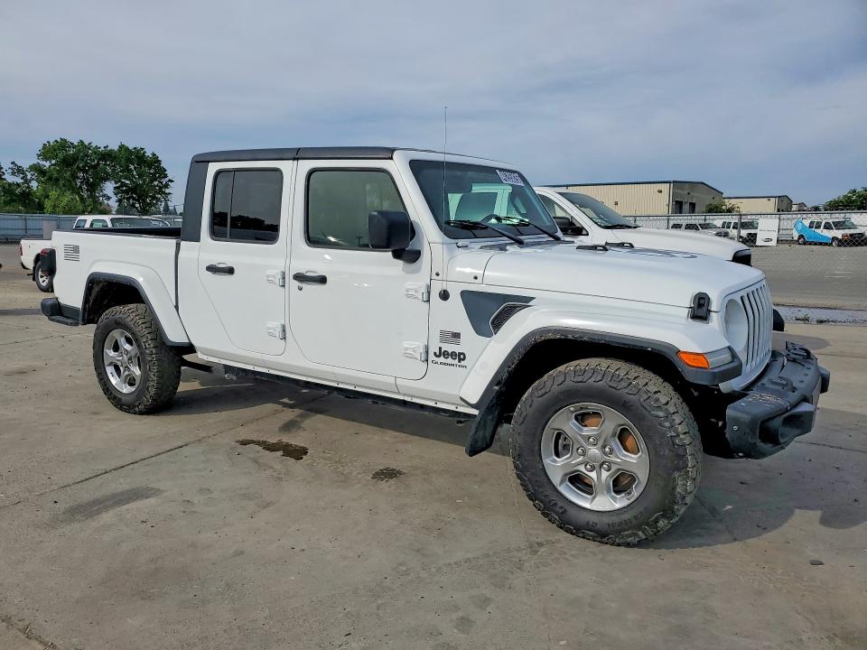 Photo 4 from auction – 2021 JEEP GLADIATOR with VIN 1C6HJTAG6ML589788