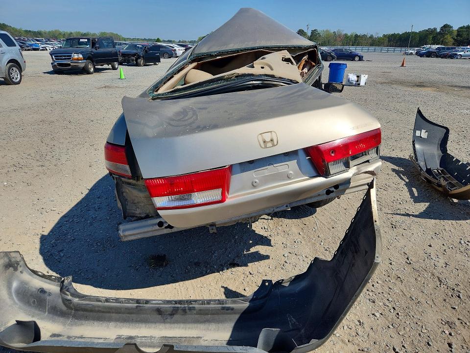 Photo 6 from auction – 2003 HONDA ACCORD with VIN 1HGCM665X3A101960