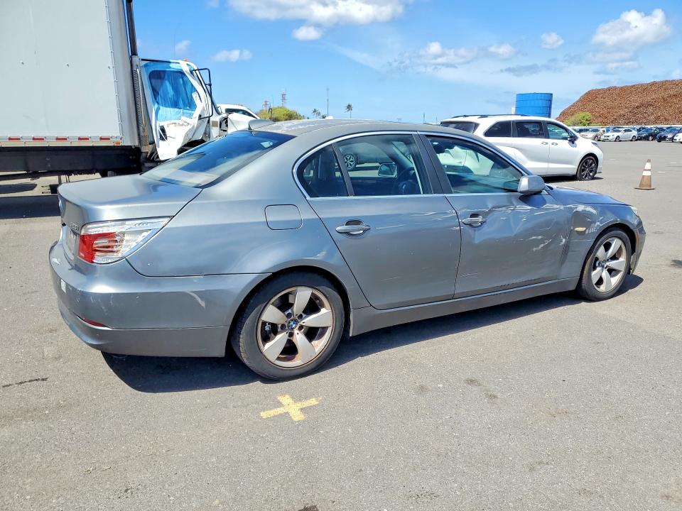 Photo 3 from auction – 2008 BMW 528 with VIN WBANU53568C112128