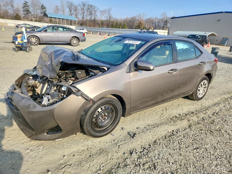 Foto 1 de la subasta – 2018 TOYOTA COROLLA con VIN 2T1BURHE3JC042896