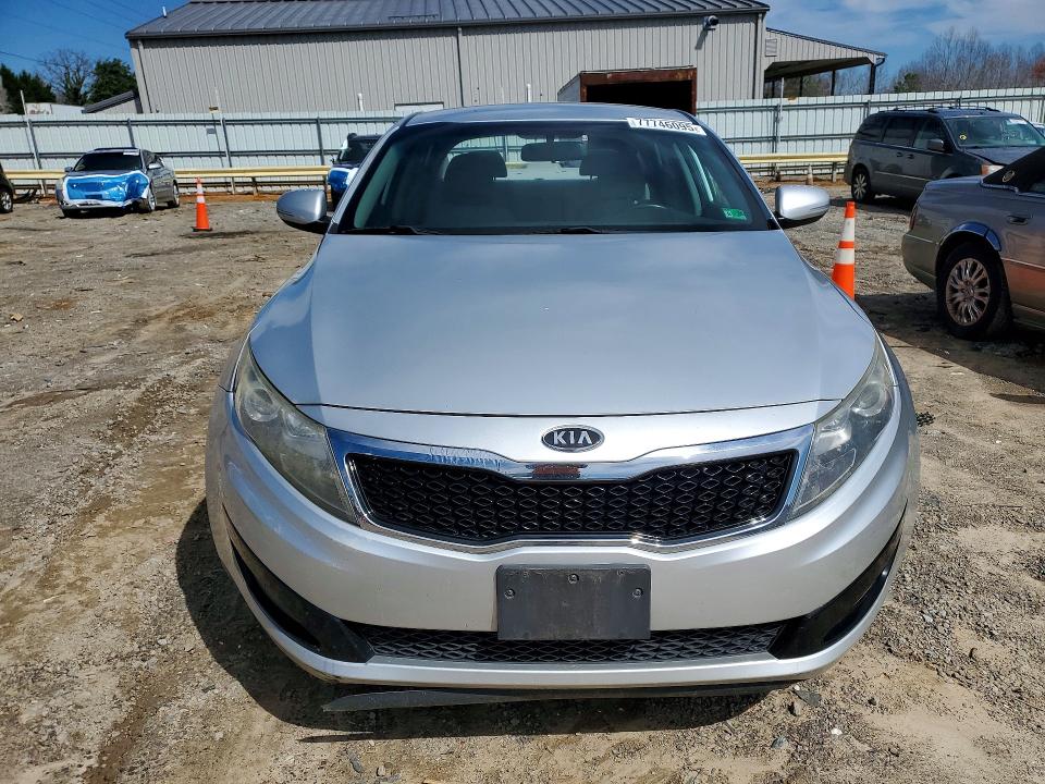 Photo 5 from auction – 2012 KIA OPTIMA with VIN 5XXGM4A79CG019137