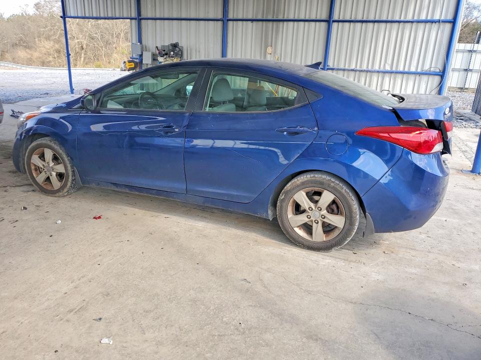 Photo 2 from auction – 2013 HYUNDAI ELANTRA with VIN KMHDH4AEXDU563045