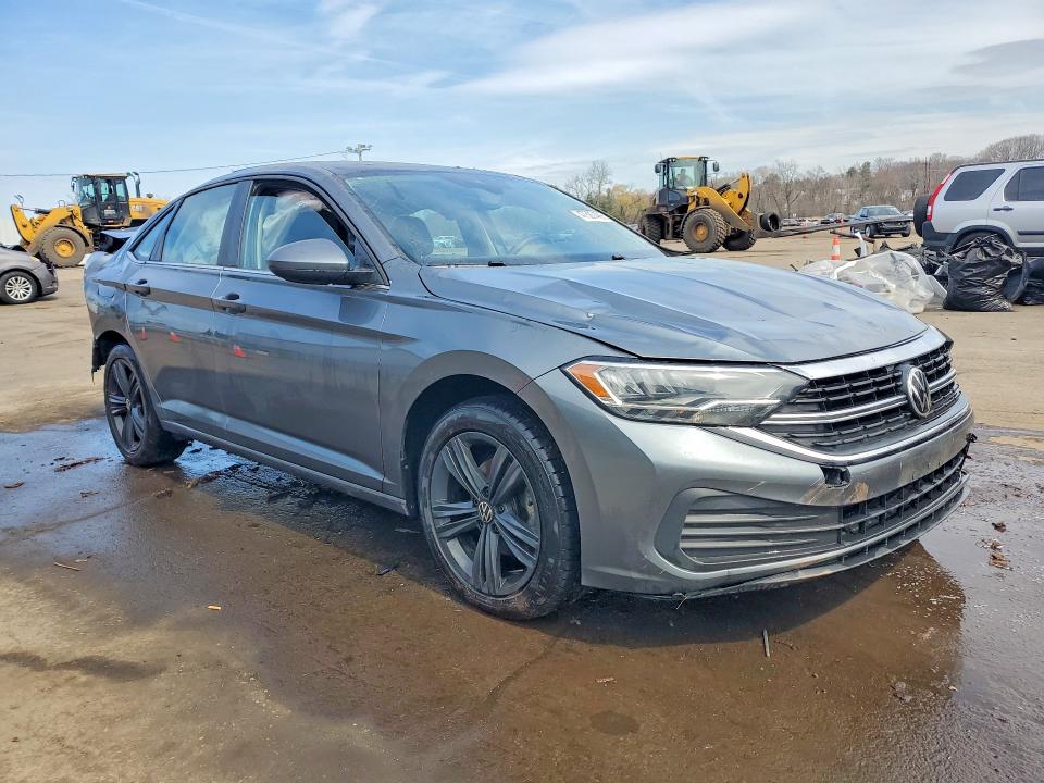 Photo 4 from auction – 2023 VOLKSWAGEN JETTA with VIN 3VW7M7BUXPM024807
